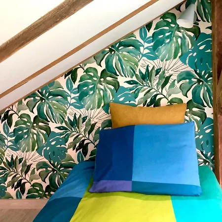 Lägenhet Solare Loft For Families 300 Meters From The Beach