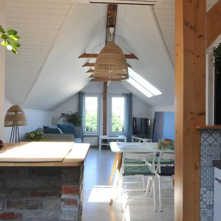Solare Loft For Families 300 Meters From The Beach Lägenhet *